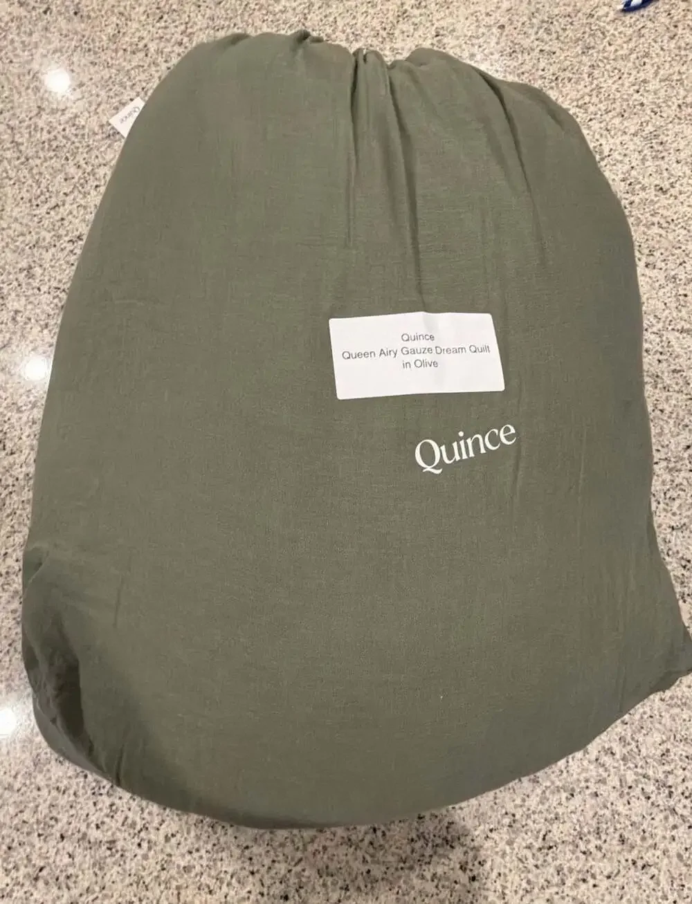 Quince Queen Airy Gauze Dream Quilt in Olive